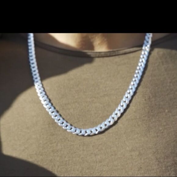 18” Men’s Solid 925 Sterling Silver Cuban Chain - Picture 3 of 7